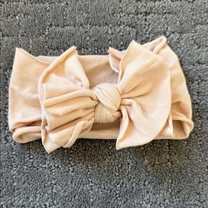 Adorable Cream Bow Headband for Baby Large Bow